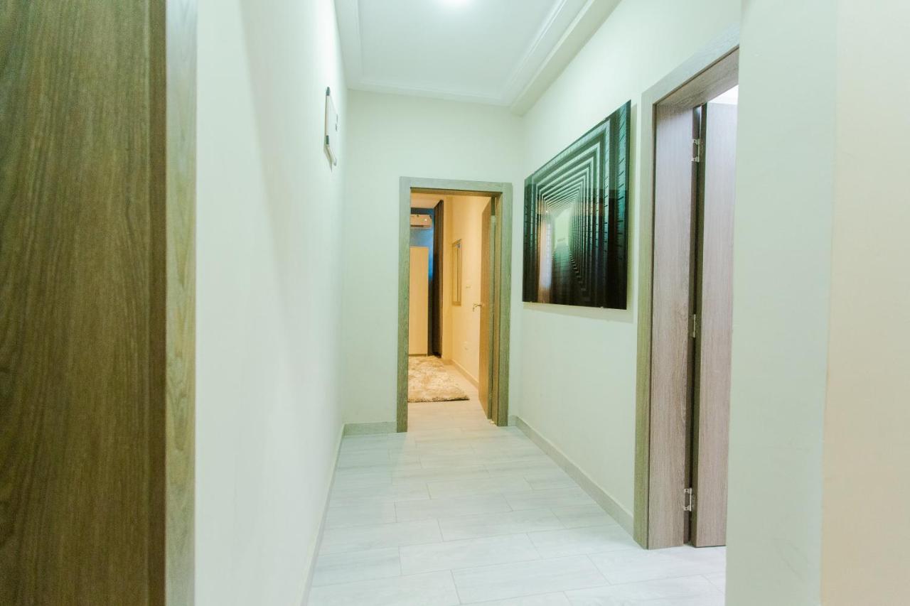 Accra Luxury Homes @ Achimota Lapaz Exterior photo