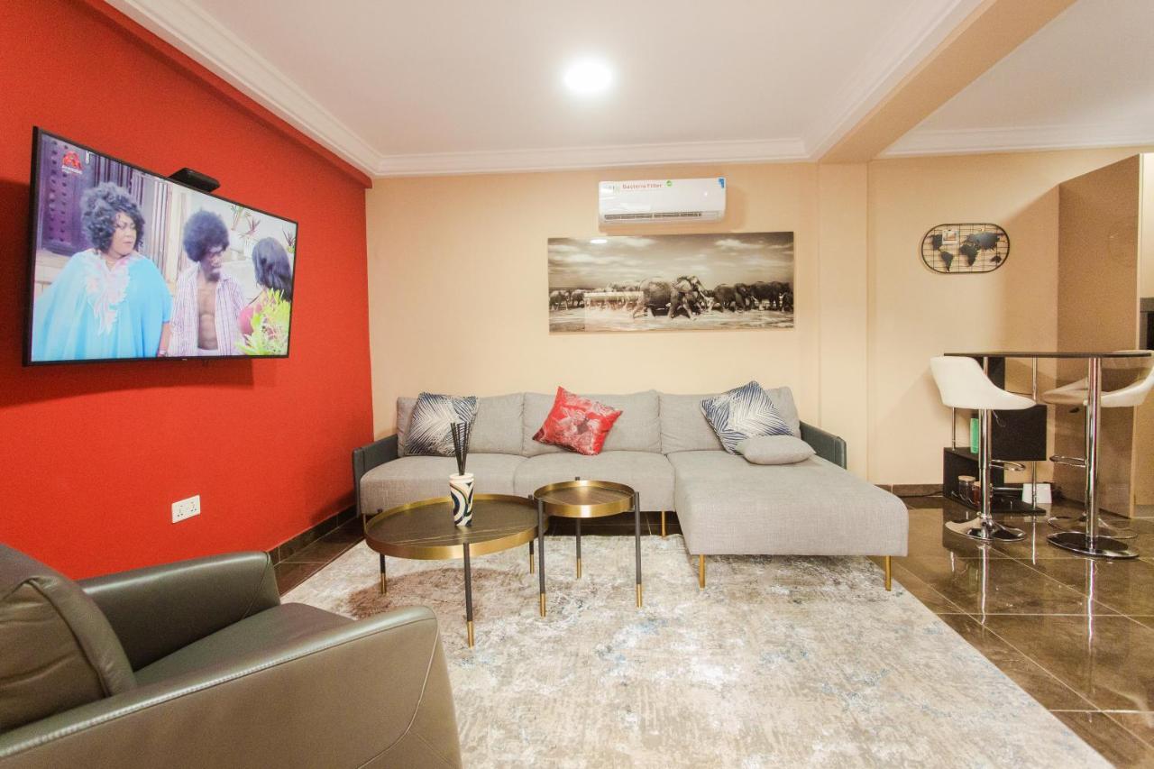 Accra Luxury Homes @ Achimota Lapaz Exterior photo